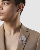 Kitte Gala Pin Silver on model