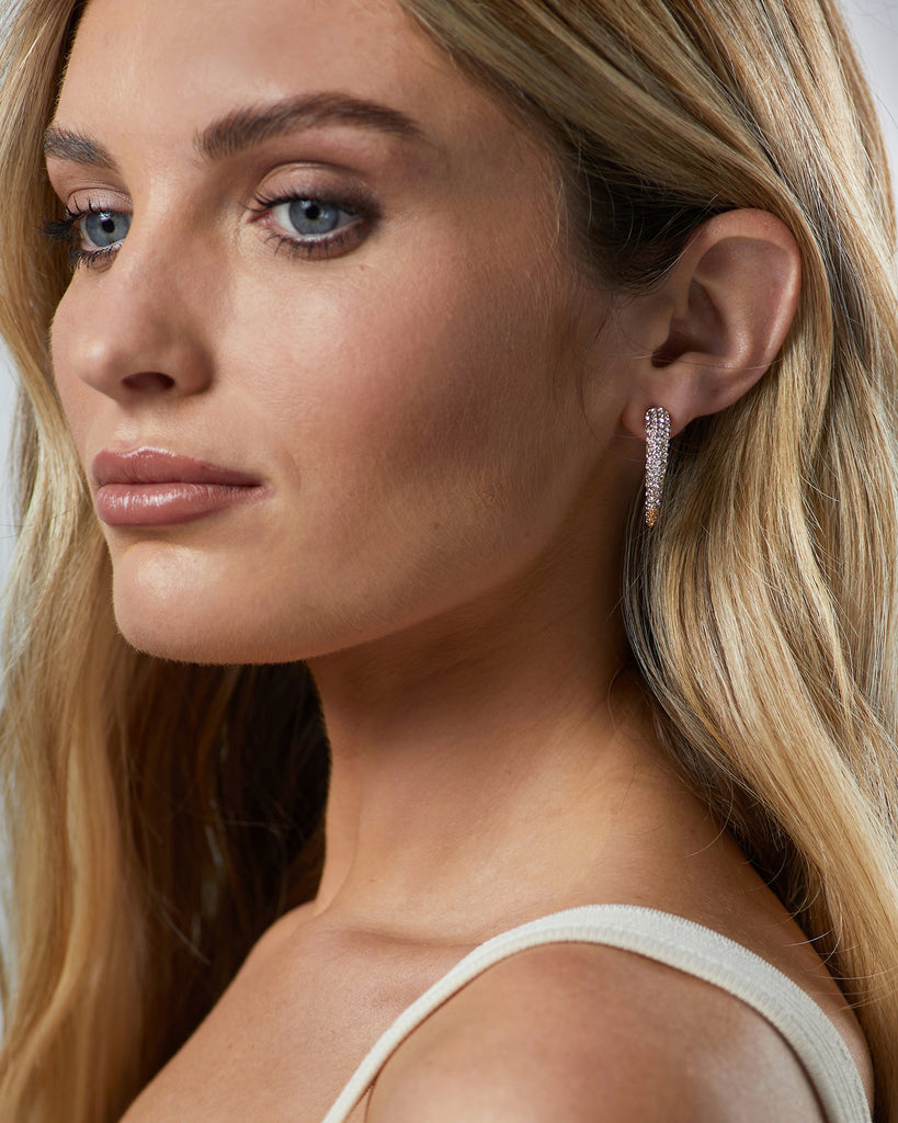 Kitte The Ivy Earring Gold worn by model